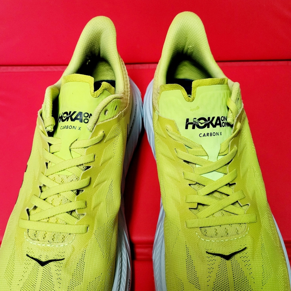 Hoka One One Carbon X2  Vibrant Yellow Men's Performance Running Shoes size 11.5 - Picture 8 of 10